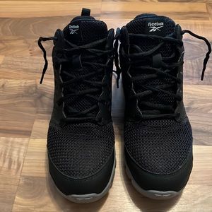 Reebok sublite. Gently worn shoes. Super nice men's 7.5